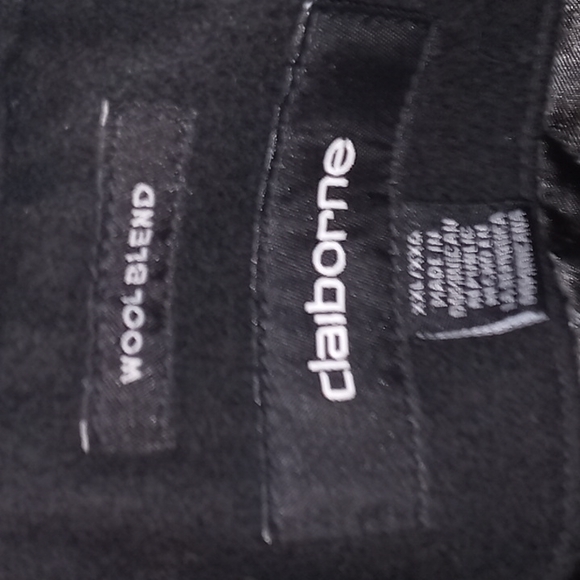 Liz Claiborne wool blend coat - Picture 2 of 5